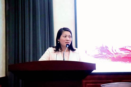 说明: C:\Users\1\Desktop\4.9意昂十佳老员工评选会(1)\4.9意昂十佳老员工评选会\3.jpg